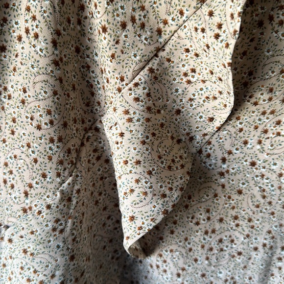 Arula skirt - Picture 2 of 3